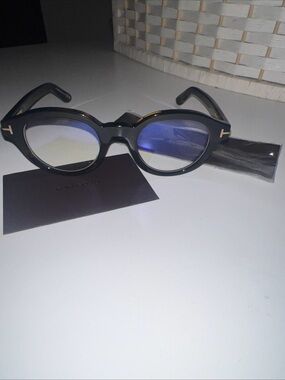 TOM FORD FT6037-B 055 Eyeglasses Dark Havana Clear Frame 49-22-145 New.